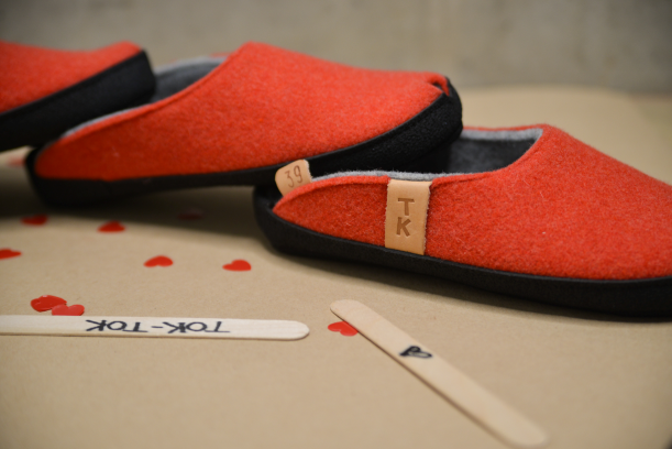 Woolen slippers Brussels Red, Limited Edition